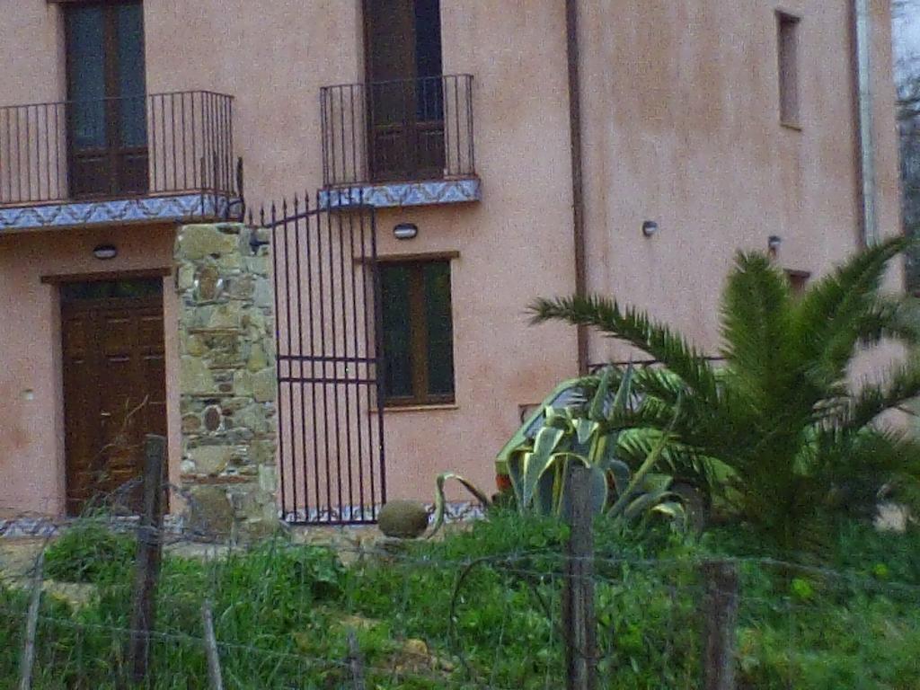 Agriturismo San Pietro Gangi Exterior foto